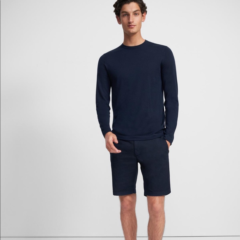 Theory Zaine Short in Organic Cotton